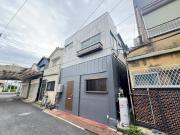 栄町3丁目148貸家