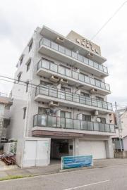 京急本線鶴見市場駅まで徒歩9分