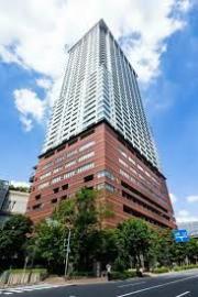 クロスエアタワー