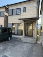 フィーレ松縄 B棟