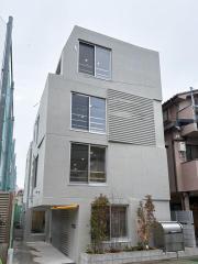 クアードロ三軒茶屋132