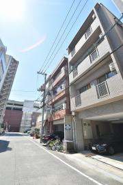 広島電鉄皆実線比治山橋駅まで徒歩5分