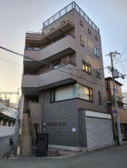 中津鉄骨5階建住居