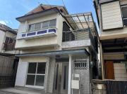 魚住町西岡貸家