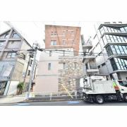 ＪＲ山手線原宿駅まで徒歩12分
