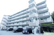 京王相模原線京王堀之内駅まで徒歩8分