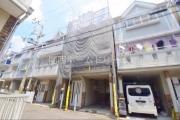 巣本町8-23貸家