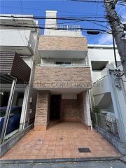 東急田園都市線池尻大橋駅まで徒歩8分