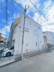 都営大江戸線落合南長崎駅まで徒歩11分