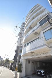広島電鉄江波線舟入町駅まで徒歩3分