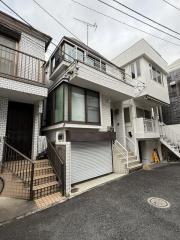 フェレイラ 貸家