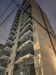 クレイシアアイズ上野