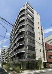 東京メトロ銀座線表参道駅まで徒歩13分