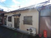 西院春栄町27・28貸家