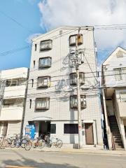 地下鉄四つ橋線住之江公園駅まで徒歩11分