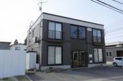 ＪＲ奥羽本線弘前駅までバス約15分 徒歩3分