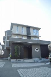 阪急京都線西京極駅まで徒歩10分