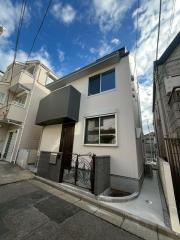 東京メトロ日比谷線広尾駅まで徒歩12分