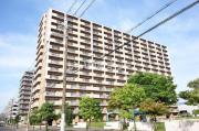 南海本線堺駅まで徒歩9分