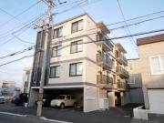 メニーズコート元町北