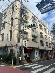 ＪＲ総武線（各駅停車）東中野駅まで徒歩1分