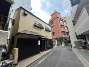 ＪＲ中央線三鷹駅まで徒歩4分