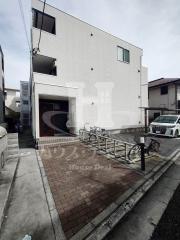 ＪＲ埼京線戸田公園駅まで徒歩13分