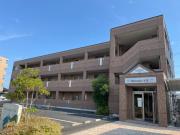 小田急小田原線東海大学前駅まで徒歩20分