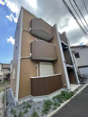メゾンドコリーヌ坂下町