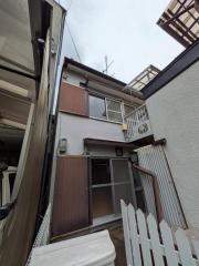 太秦面影町貸家