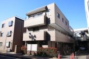 東京メトロ丸ノ内線(方南町支線)中野新橋駅まで徒歩10分