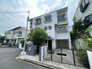 京阪本線枚方公園駅まで徒歩13分