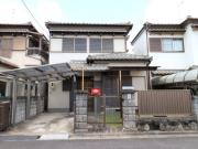 ＪＲ関西本線大和小泉駅まで徒歩9分