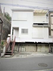横浜市港南区上永谷1丁目8-13戸建