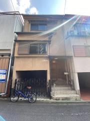 今熊野宝蔵町貸家