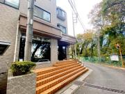 小田急小田原線本厚木駅までバス約20分 徒歩6分