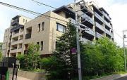 東京メトロ千代田線乃木坂駅まで徒歩9分