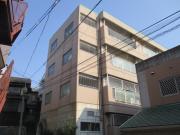 地下鉄四つ橋線玉出駅まで徒歩10分