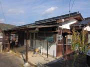 秋芳町秋吉 貸家