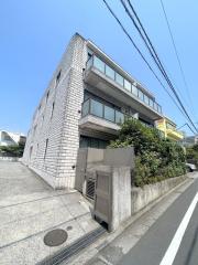 東京メトロ千代田線表参道駅まで徒歩6分