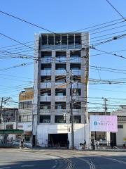 広島電鉄宇品線皆実町六丁目駅まで徒歩2分