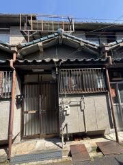 巽東4丁目貸家 東棟