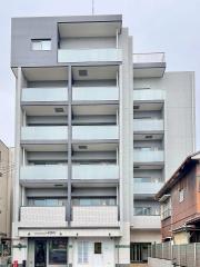 ヴィファーレ金山