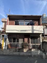 平塚一丁目戸建て