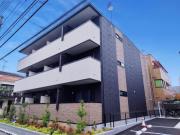 ラリュール