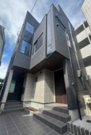 ＪＲ総武線（各駅停車）東中野駅まで徒歩7分