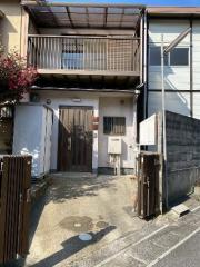 大津市茶戸町貸家