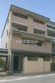 地下鉄烏丸線丸太町駅まで徒歩5分