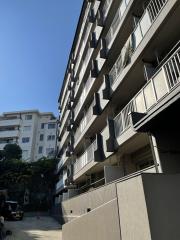 ニュー白金マンション