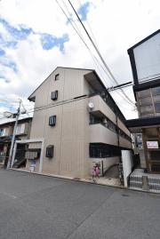 京阪本線藤森駅まで徒歩11分